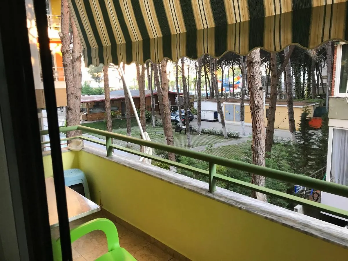 Appartement Rebi Beach Apartament à Golem  Albanie